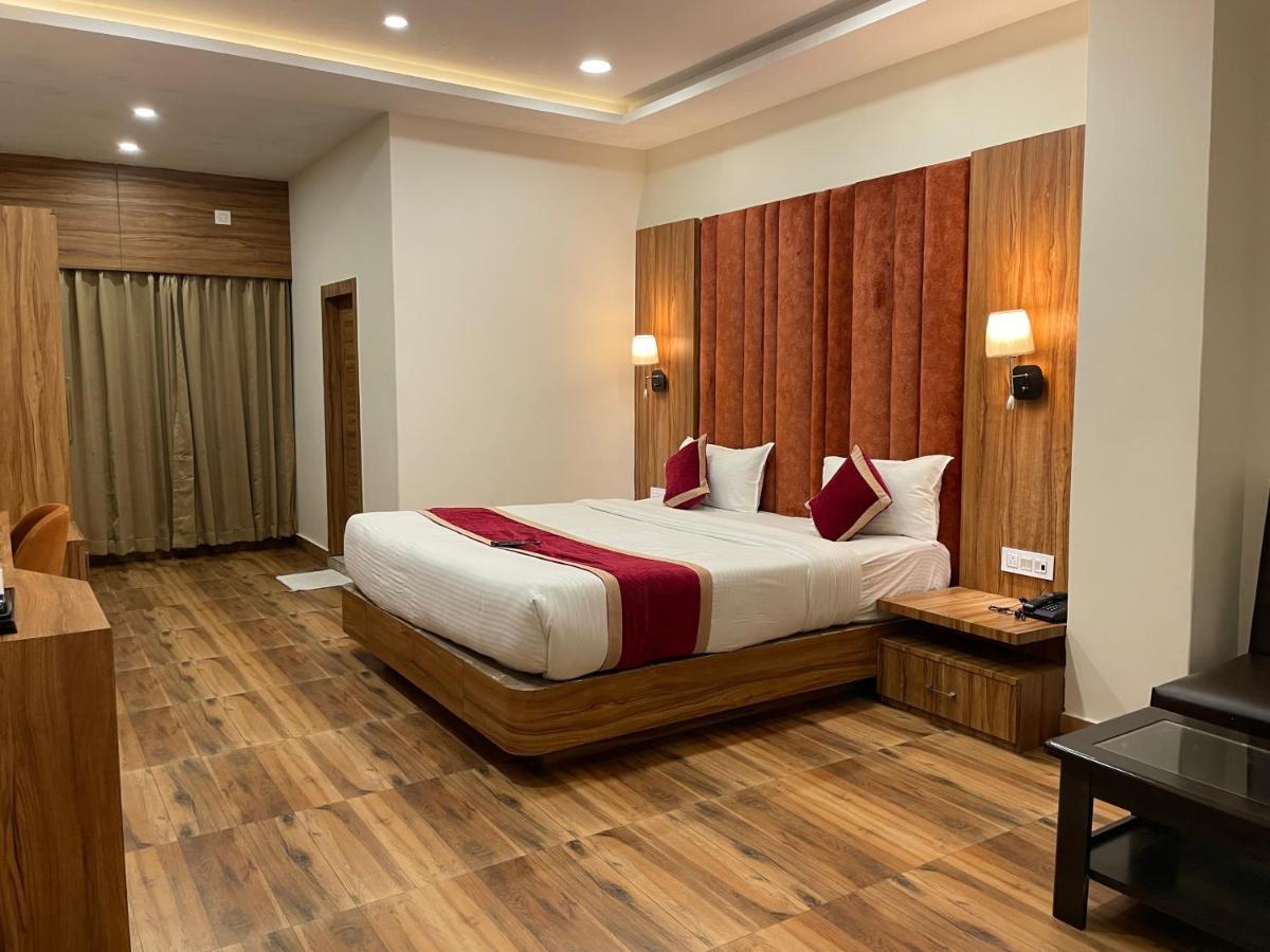 גנגטוק The Imperial Hotel & Spa מראה חיצוני תמונה