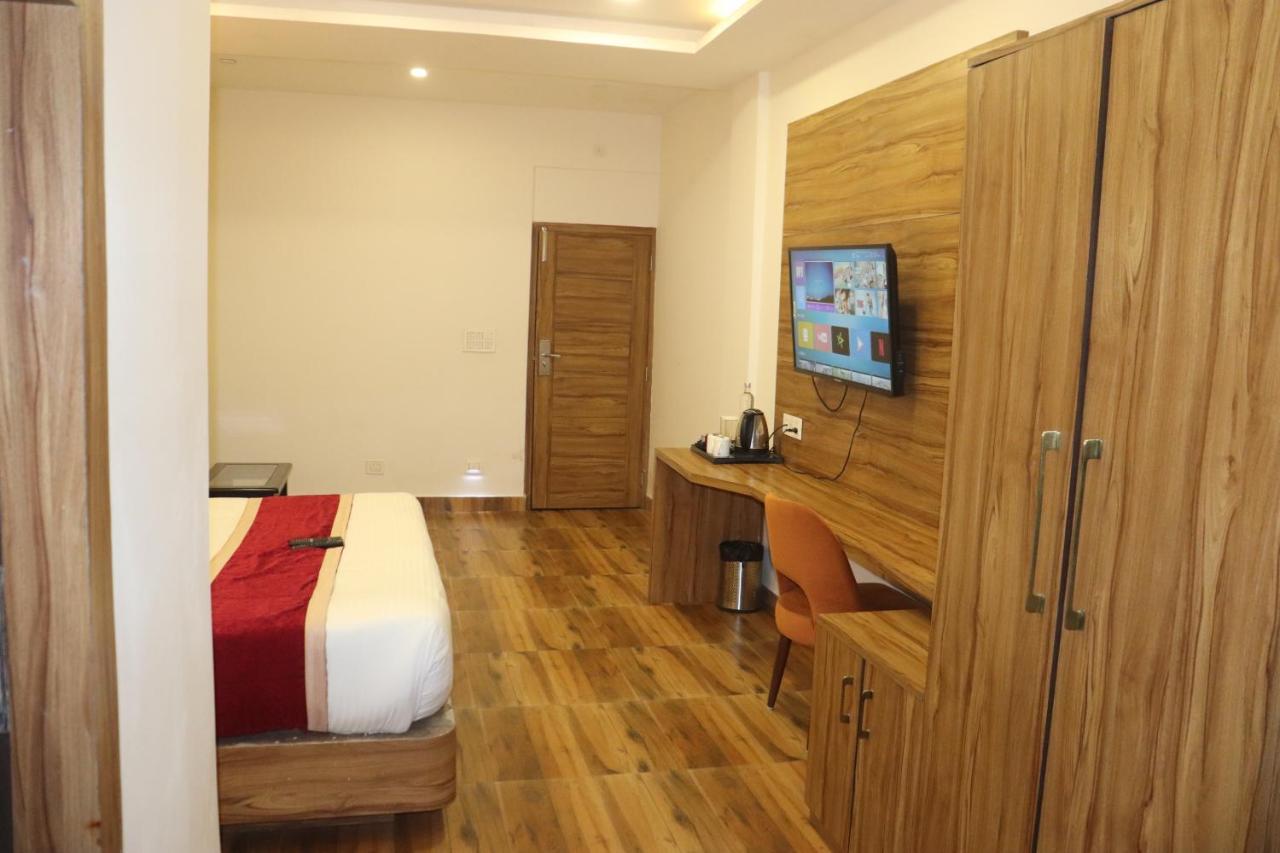 גנגטוק The Imperial Hotel & Spa מראה חיצוני תמונה